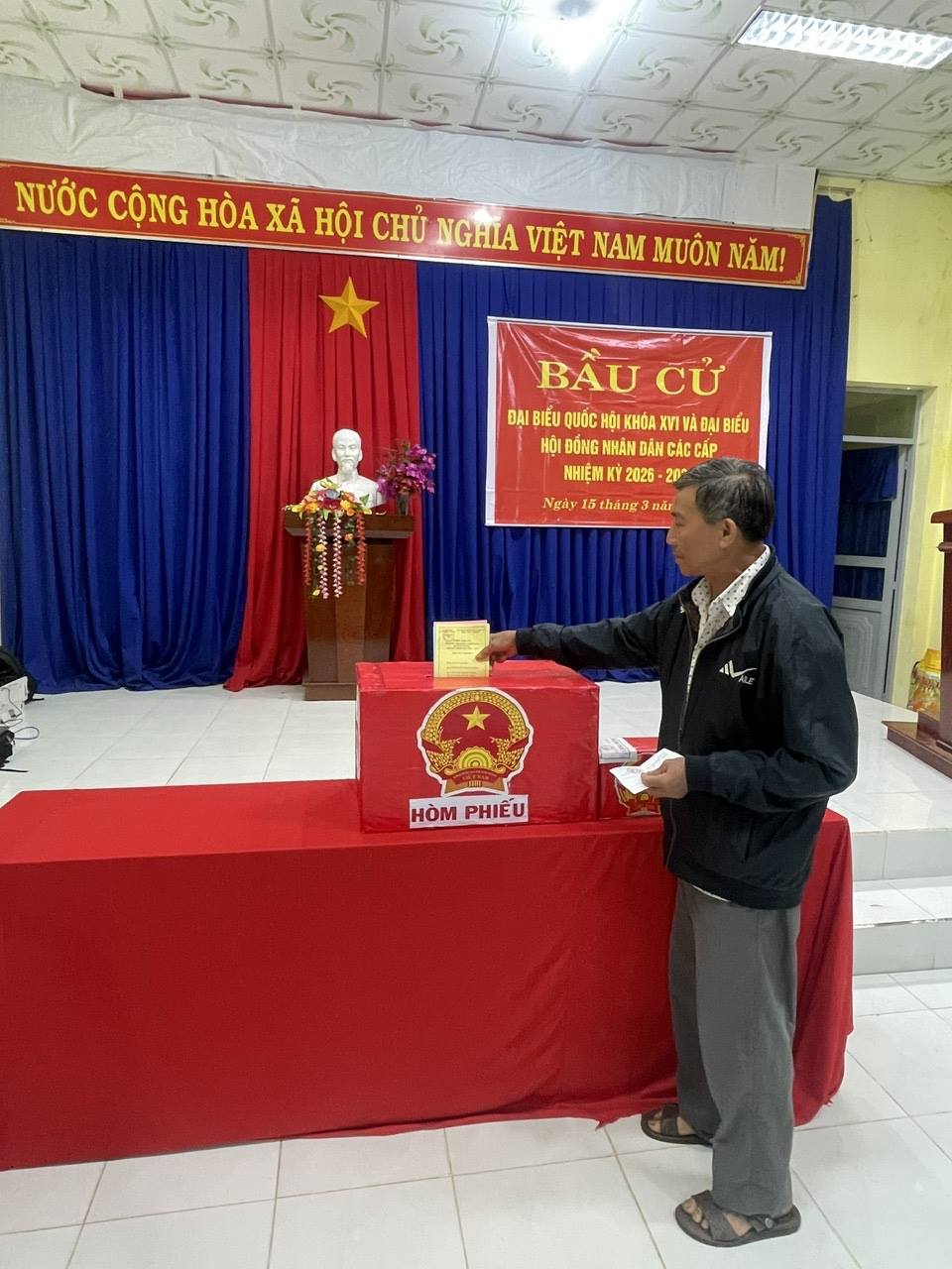 anh tin bai